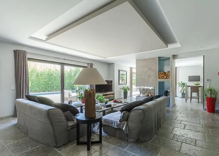 In Juan-les-pins With Heated Pool Villa