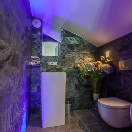빌라 In Juan-les-pins With Heated Pool *