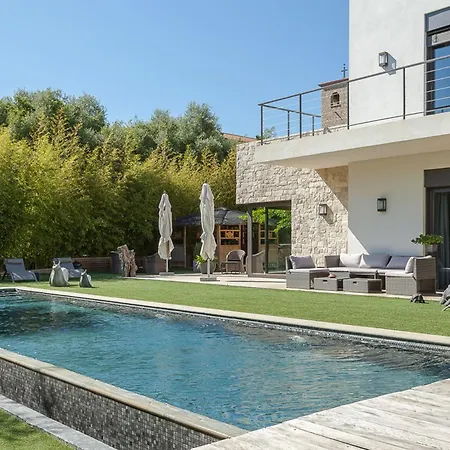 Villa In Juan-les-pins With Heated Pool Antibes