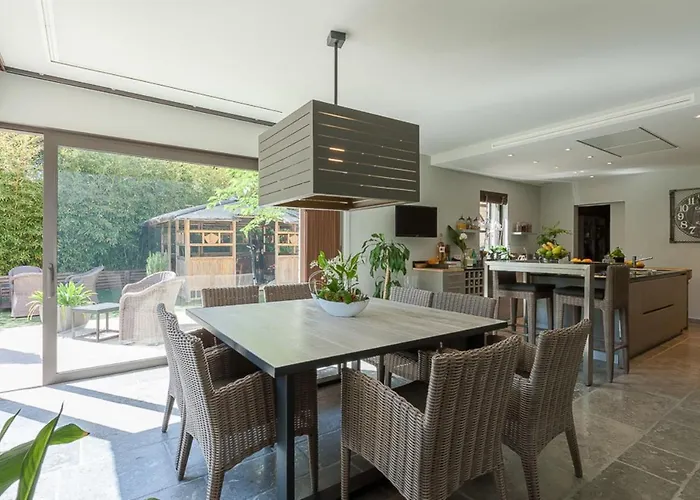 In Juan-les-pins With Heated Pool * Antibes